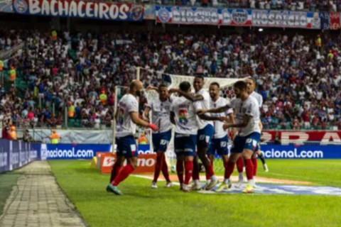 Estupiñán decide, Bahia vence o Vasco e reassume a vice-liderança