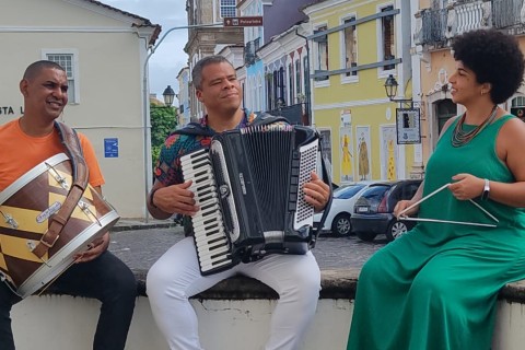 São João 2025: Júlio César Sanfoneiro lança clipe da música "Eu tô que tô"