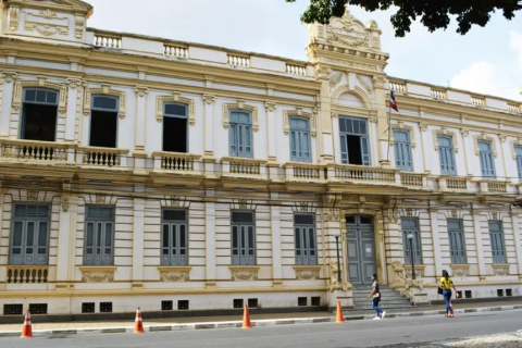 Feira de Santana: “Diário Oficial” Diário Oficial do Município desta quinta (27) registra movimentações no segundo escalão do governo Colbert Martins; Saiba os nomes