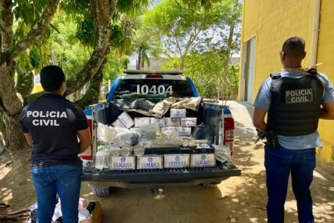 Polícia: “Bahia” Polícia destrói 175 quilos de drogas em Santo Antônio de Jesus