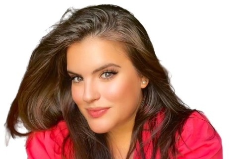 Cantora Victoria Alencar é atração do "Arraiá do Bela" nesta quinta (5), no Shopping Bela Vistas