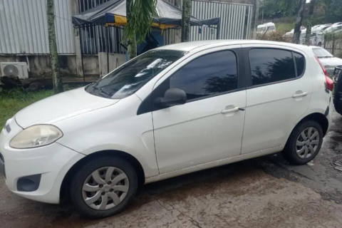 Polícia: “Bahia” Polícia recupera veículo com restrição de roubo